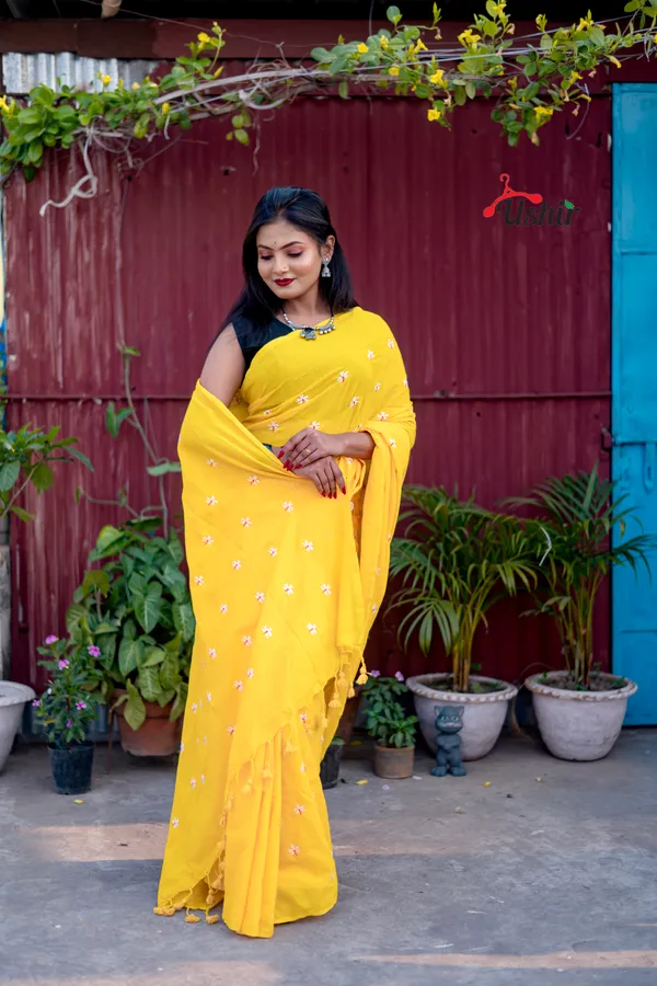 Mustered_Embroidery_Cotton_Saree