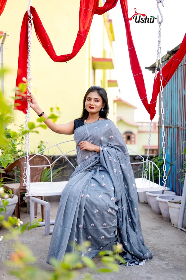 Solider_Embroidery_Cotton_Saree