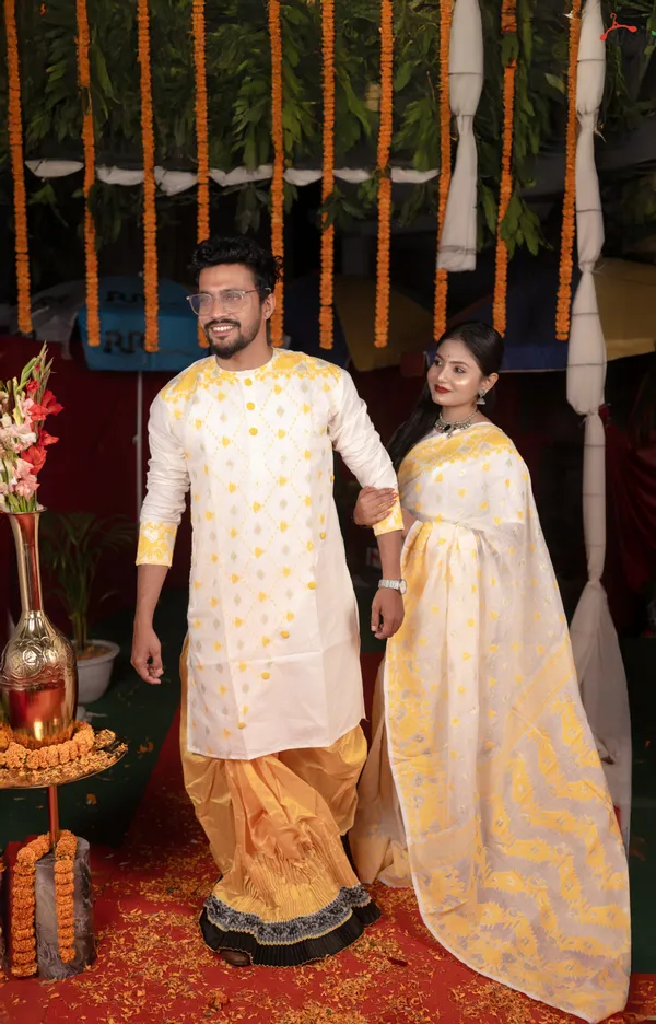 White_&_yellow_dhakai_couple_set