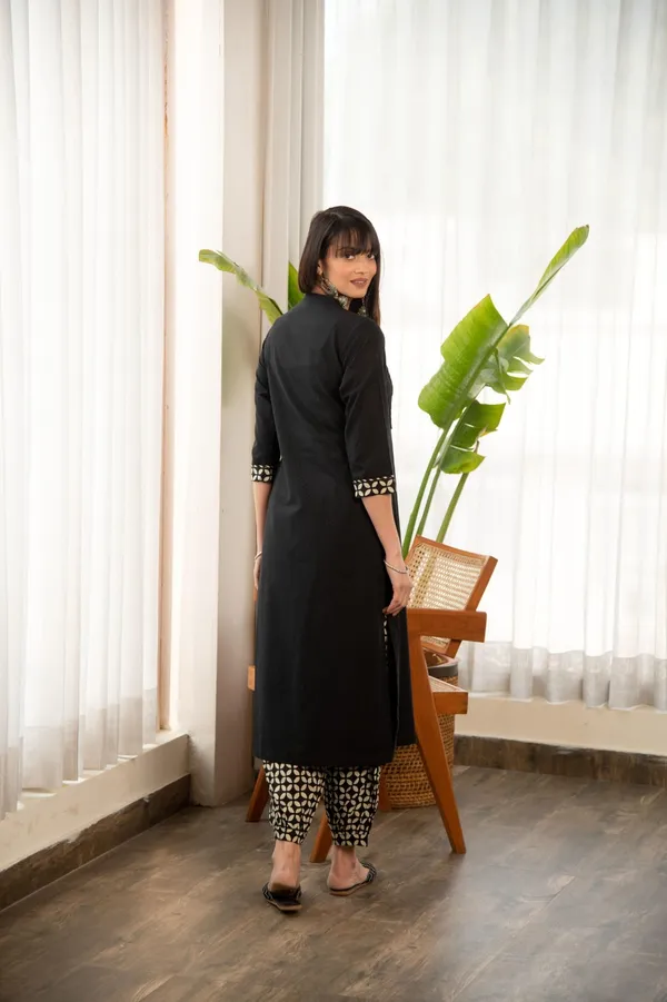 Black_Cotton_Blend__Straight_Kurta_and_Pant_Set_For_Women