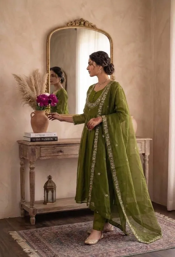 Green_Designer_Party_Wear_Kurta_Pants_Set_with_Dupatta_|_Fendi_Satin_|_Embroidered
