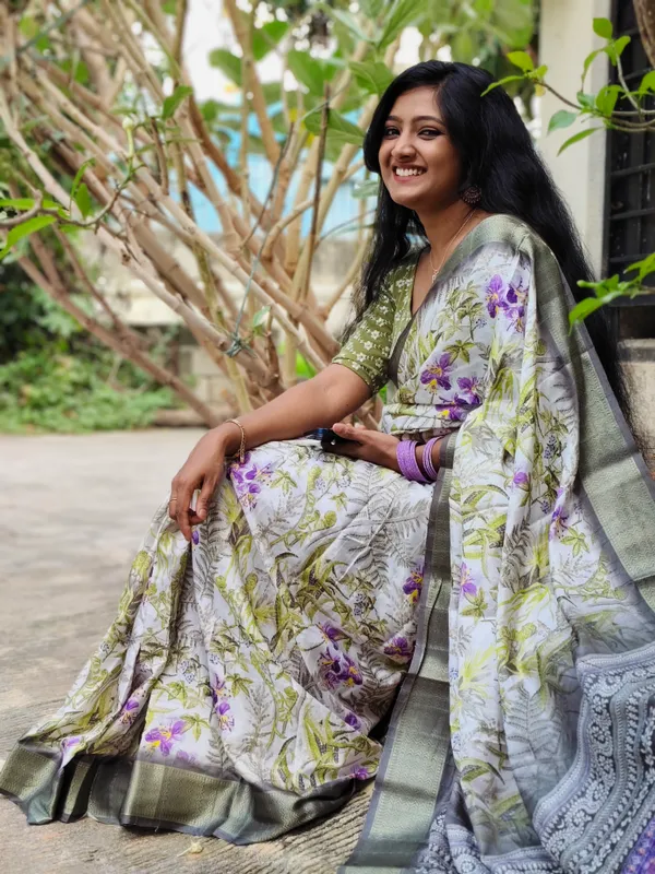 Green_&_White_Dola_Silk_Digital_Print_Saree_for_Wedding_&_Festive_Wear