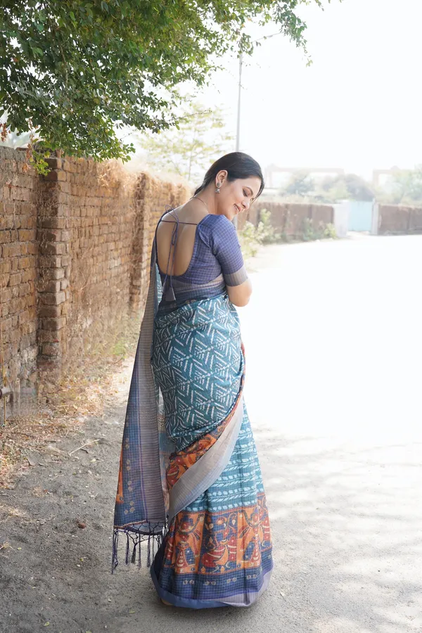 Oceanic_Opulence-Teal_Digital_Printed_Mysore_Silk_Saree_with_Jari_and_Jhalar