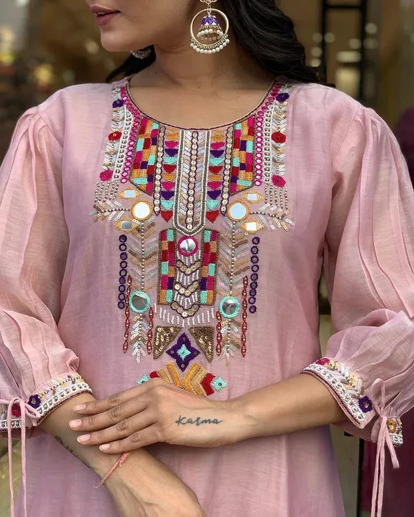 Peach_Premium_Chanderi_Mirror_Work_Kurta_Set_with_Dupatta