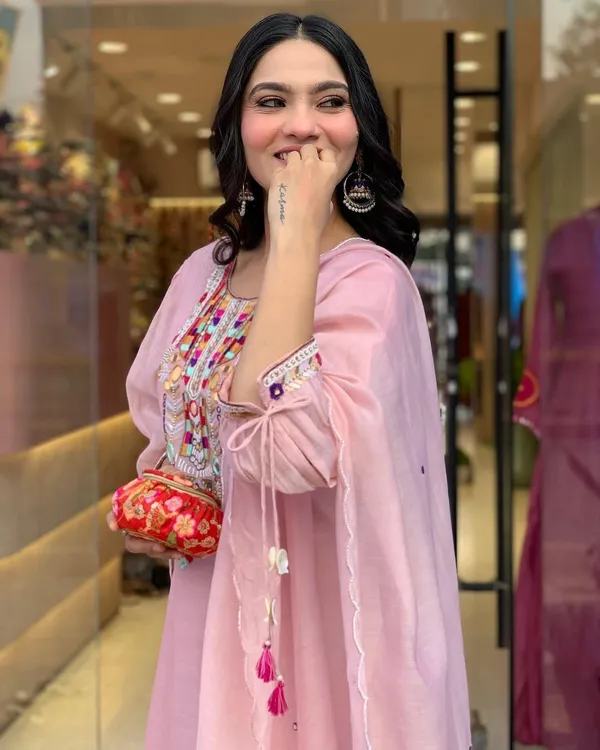 Peach_Premium_Chanderi_Mirror_Work_Kurta_Set_with_Dupatta