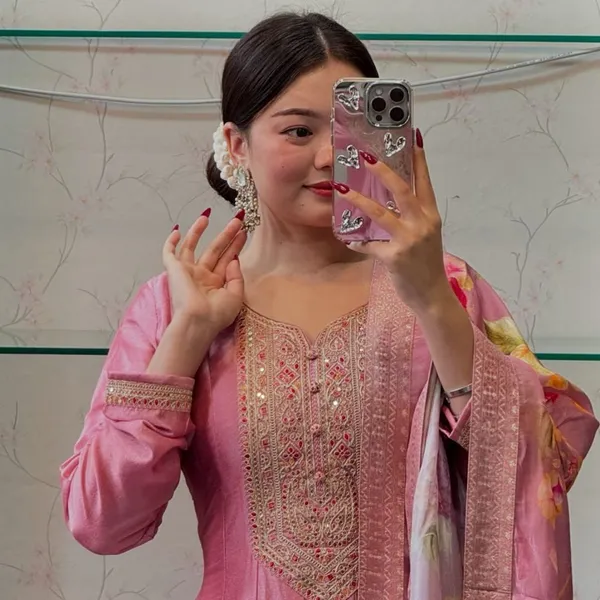 Pink_Roman_Silk_Kurta_Set_with_Embroidery