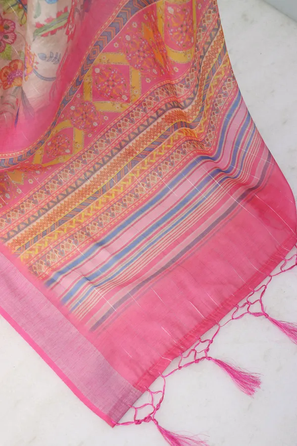 Earthy_Elegance-Tan_Linen_Saree_with_Silver_Jari_Digital_Print_and_Jhallar