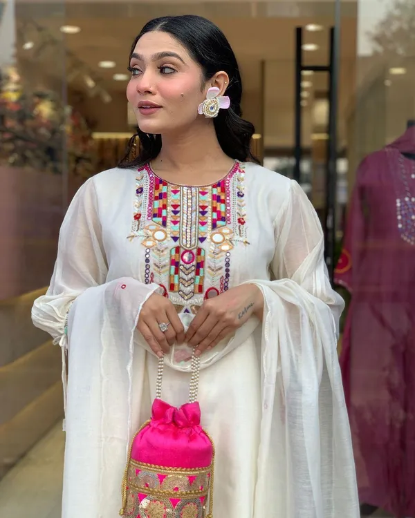 White_Premium_Chanderi_Mirror_Work_Kurta_Set_with_Dupatta