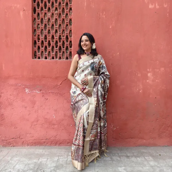 Elegant_Harmony-Grey_and_Cream_Mysore_Silk_Saree_with_Digital_Printed_Jari_Work