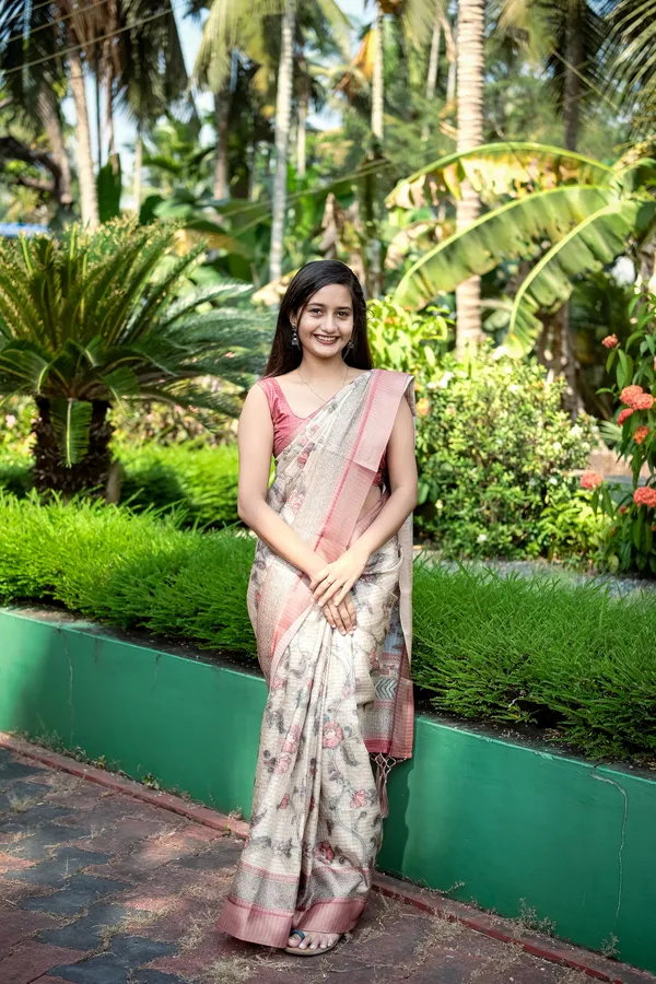 Timeless_Elegance-Cream_Jari_Mysore_Silk_Saree