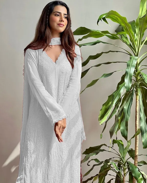 White_Fox_Georgette_Chikankari_Work_Three_Piece_Suits