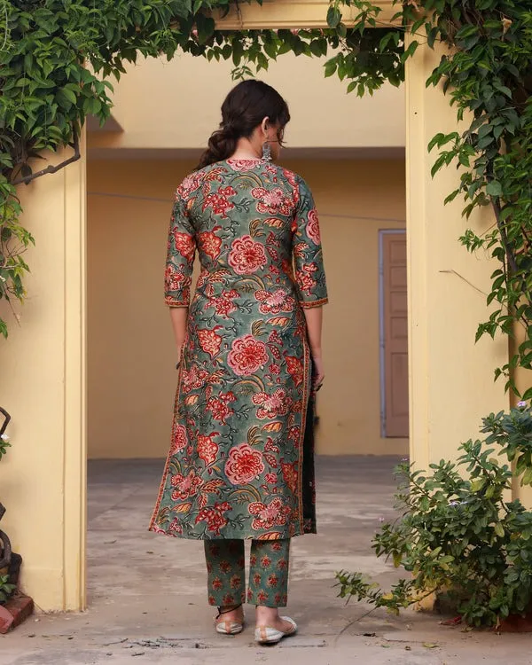 Green_Colour_Kurta_and_Pant_Set_For_Women