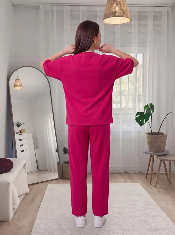 Women's_Sporty_Co-ord_Set_|_Oversized_Round_Neck_T-Shirt_&_Straight_Fit_Track_Pants_with_Contrast_Piping_|_Casual_Lounge_Wear_Set