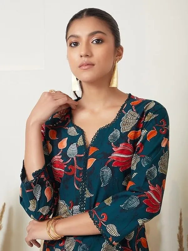 Floral_Printed_Cotton_Blend__Kurta_and_Pant_Set_For_Women