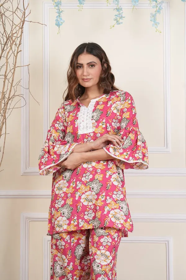Pink_&_White_Pink_&_White_Plazo_Kurti_(Cotton)_Pack_of_2_Pieces