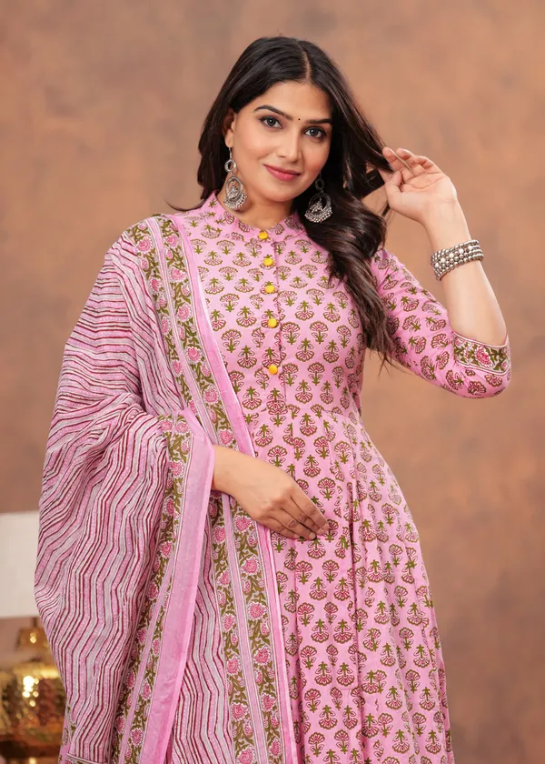 Light_Pink_Anarkali__Kurti_Pant_set_With_Dupatta