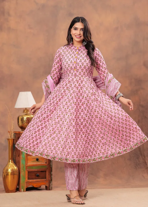 Light_Pink_Anarkali__Kurti_Pant_set_With_Dupatta