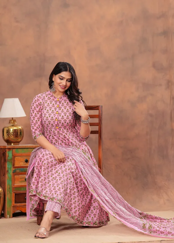Light_Pink_Anarkali__Kurti_Pant_set_With_Dupatta