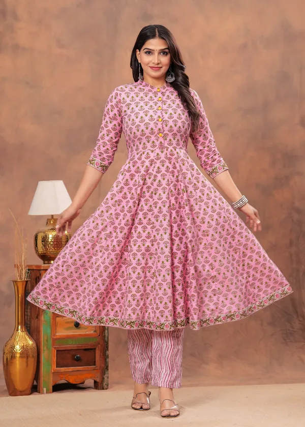 Light_Pink_Anarkali__Kurti_Pant_set_With_Dupatta