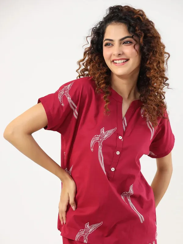 Red_BirdCotton_kurti_Pajama_Set_For_Women