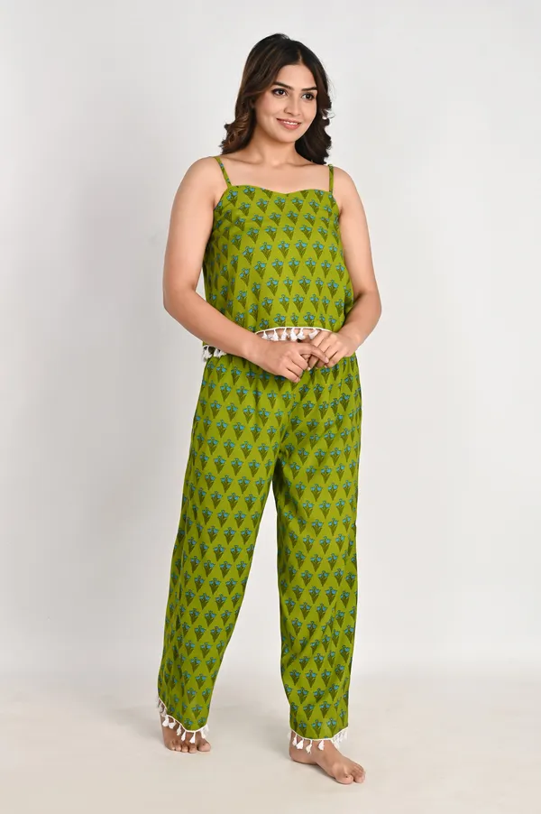 Green_Cotton_kurti_Pajama_Set_For_Women