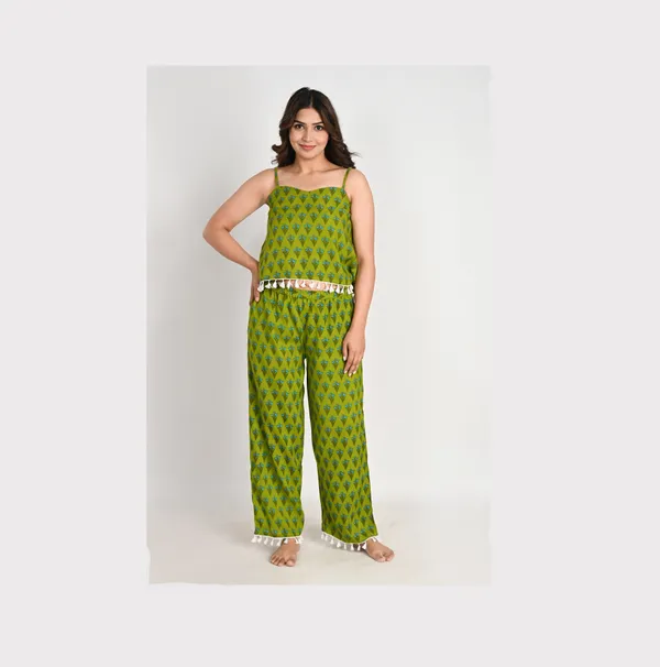 Green_Cotton_kurti_Pajama_Set_For_Women