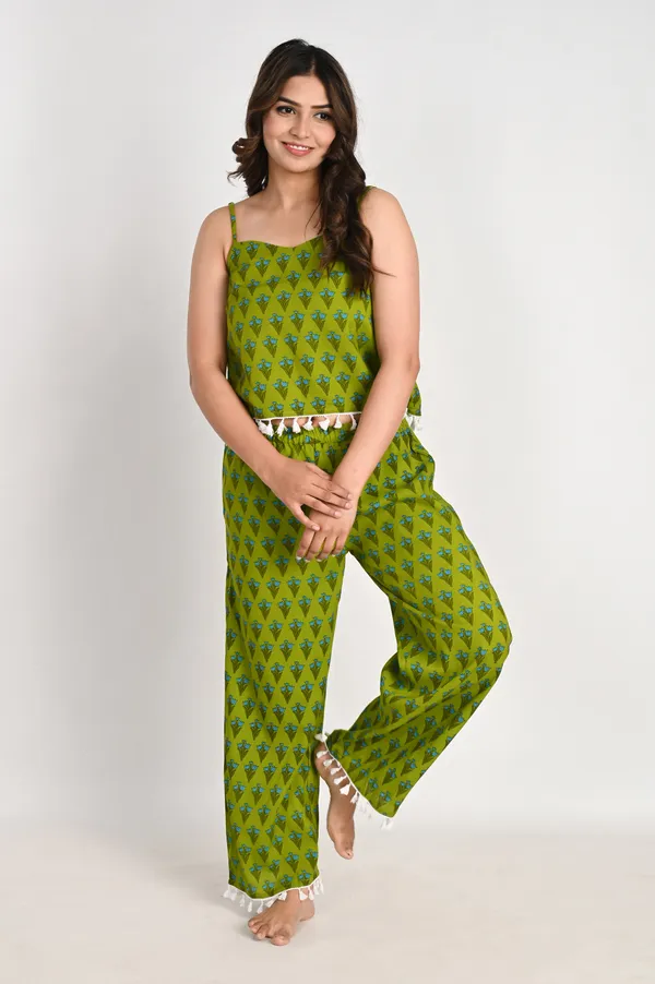Green_Cotton_kurti_Pajama_Set_For_Women