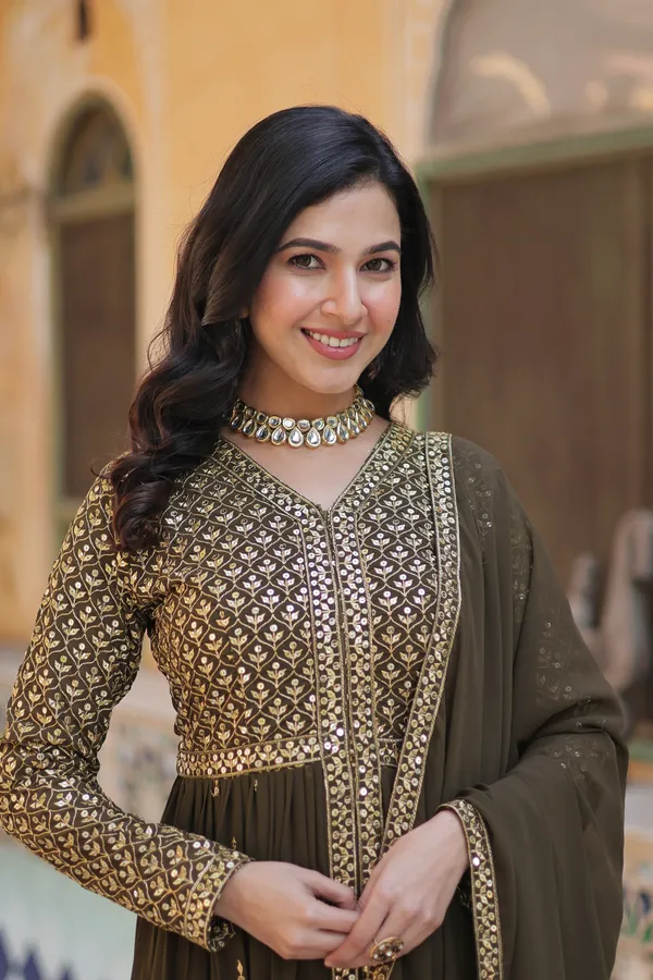 KURTI_WITH_PANT_&_DUPATTA_SET