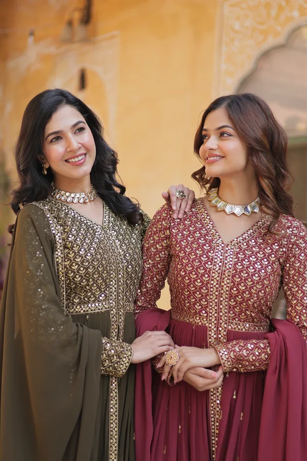 KURTI_WITH_PANT_&_DUPATTA_SET