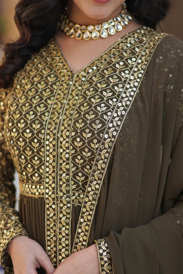 KURTI_WITH_PANT_&_DUPATTA_SET