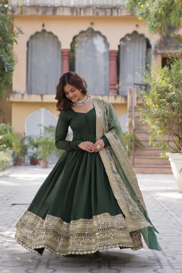 GOWN-WITH-DUPATTA_COLLECTIONS