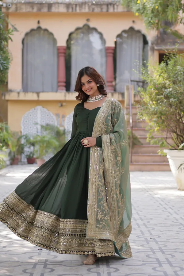 GOWN-WITH-DUPATTA_COLLECTIONS