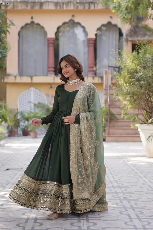 GOWN-WITH-DUPATTA_COLLECTIONS
