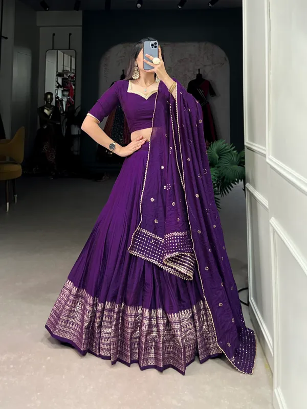 Crafted_for_Grace_and_Beauty:_Pure_Chanderi_Plain_Lehenga_with_Intricate_Zari_Work_Border,_Accompanied_by_Sequin_Embellished_Dupatta_??