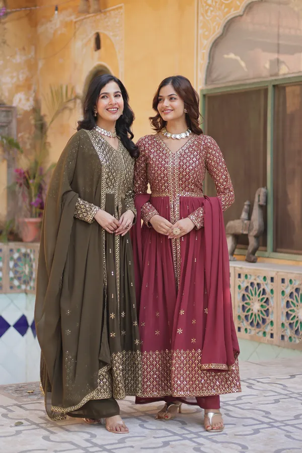 KURTI_WITH_PANT_&_DUPATTA_SET