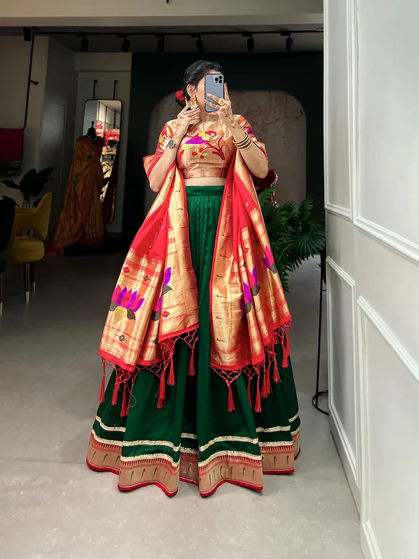 Crafted_in_silk,_designed_for_royalty