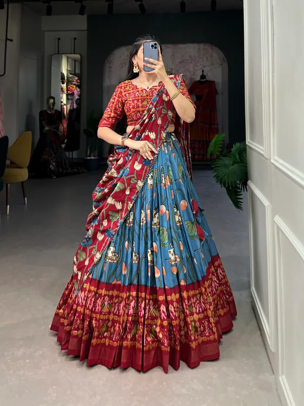 Foroji_Tussar_Silk_Pichwai_and_Patola_Printed_Combination__Lehenga_Choli_For_Women