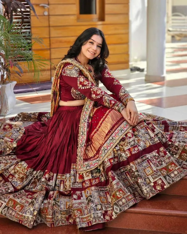 Celebrate_the_nine_nights_of_devotion_in_a_lehenga_that_captures_the_essence_of_tradition,_woven_in_intricate_motifs_and_luxurious_textures.