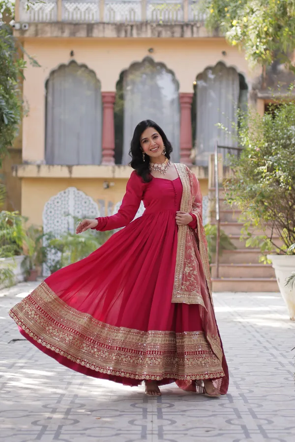 GOWN-WITH-DUPATTA_COLLECTIONS