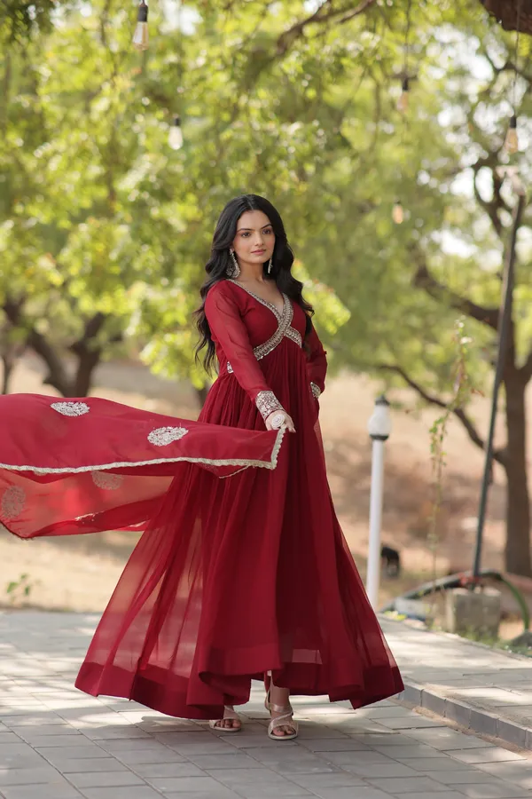 Maroon_Premium_Readymade_Alia_Cut_Gown_With_Dupatta_Set_For_Women