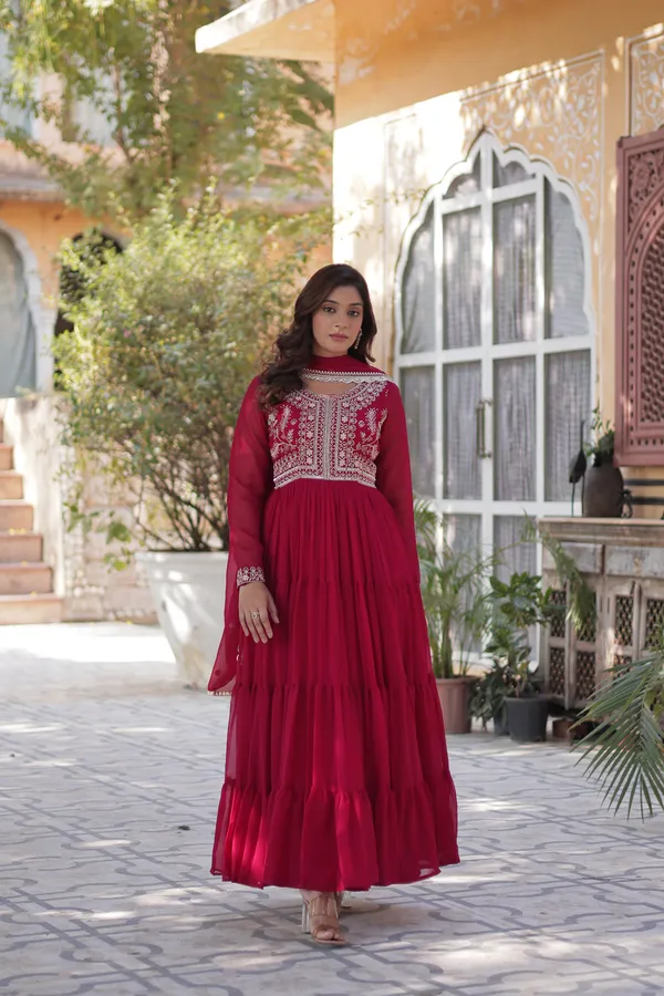 Pink_Gown_With_Dupatta_Set_Ethnic_Wear_Push_Premium_For_Women