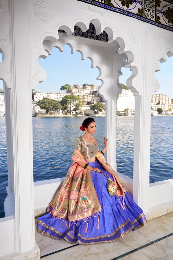 Paithani_–_an_art_form_that_transcends_time_and_trends