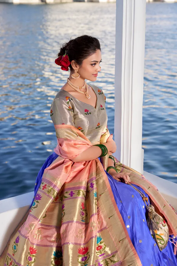 Paithani_–_an_art_form_that_transcends_time_and_trends