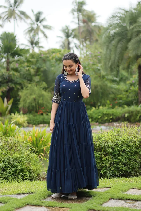 Morpich_Designer_Gown__Zari_Embroidery_For_Women