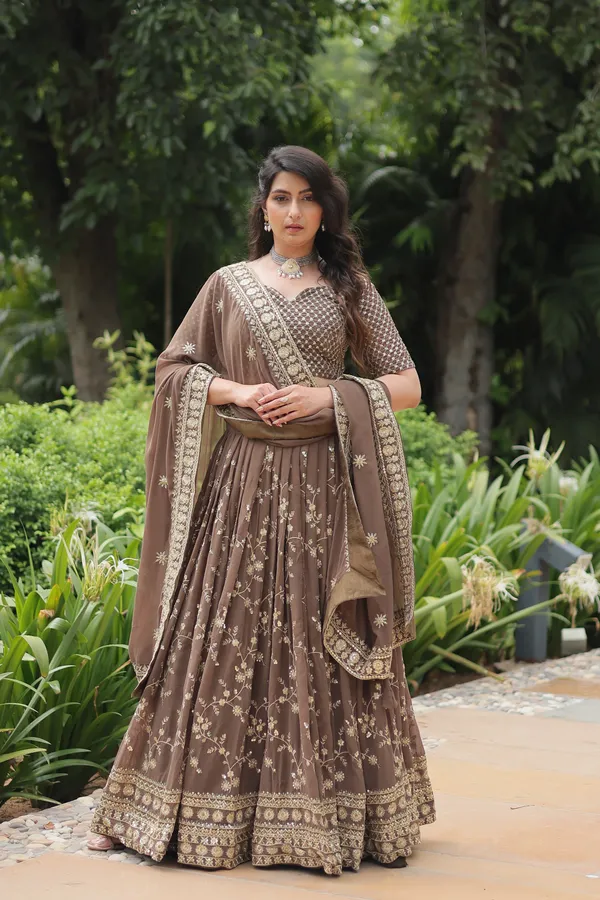 Elegant_Brown_Onion_Embroidered_Lehenga_Choli_Set_-_Perfect_for_Weddings_and_Festive_Occasions