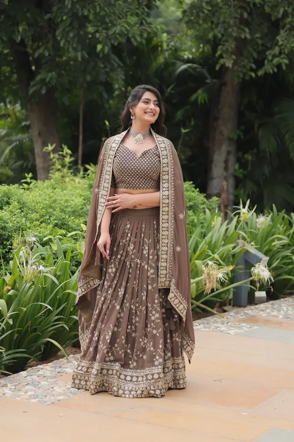Elegant_Brown_Onion_Embroidered_Lehenga_Choli_Set_-_Perfect_for_Weddings_and_Festive_Occasions