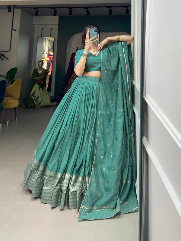 Crafted_for_Grace_and_Beauty:_Pure_Chanderi_Plain_Lehenga_with_Intricate_Zari_Work_Border,_Accompanied_by_Sequin_Embellished_Dupatta_??