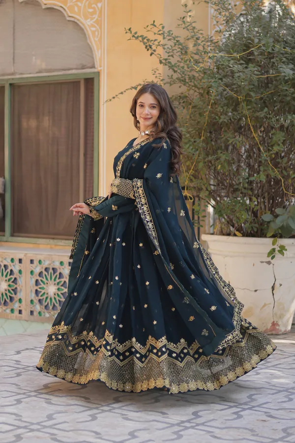 Rama_Designer_Gown_And_Thread_Embroidery_Push_Premium_For_Women