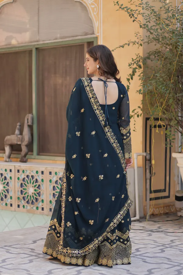 Rama_Designer_Gown_And_Thread_Embroidery_Push_Premium_For_Women