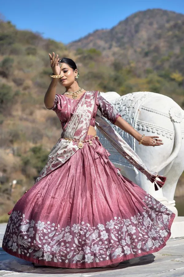 Light_as_air,_bold_as_love__let_this_pastel_beauty_be_your_statement_of_effortless_charm.Pure_Dolla_silk_chaniya_choli_with_viving_mill_foil